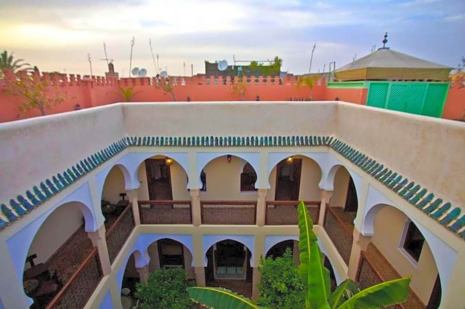 Riad Tidar by Phoenix