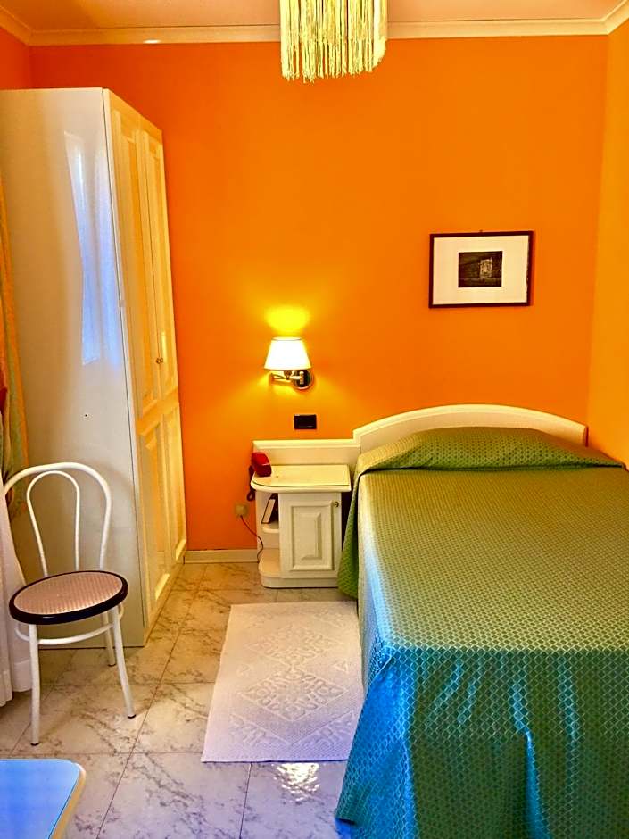 Hotel Villa Leri