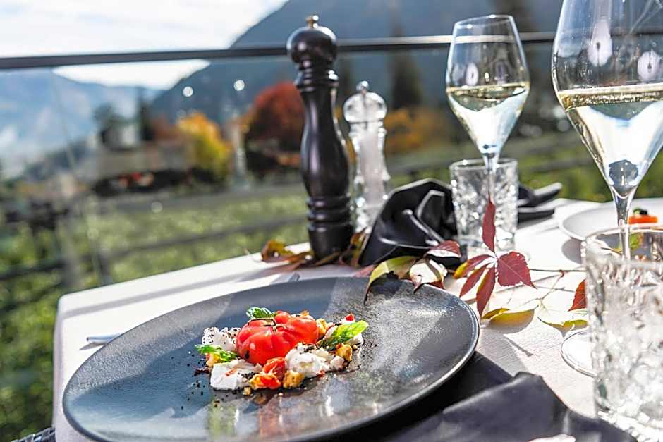 Avidea - Adults Only