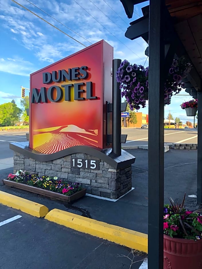 Dunes Motel - Bend