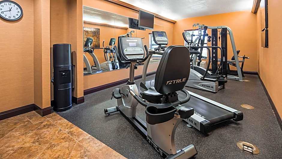 Best Western Plus Midwest Inn & Suites