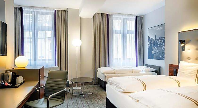 AZIMUT Hotel Cologne