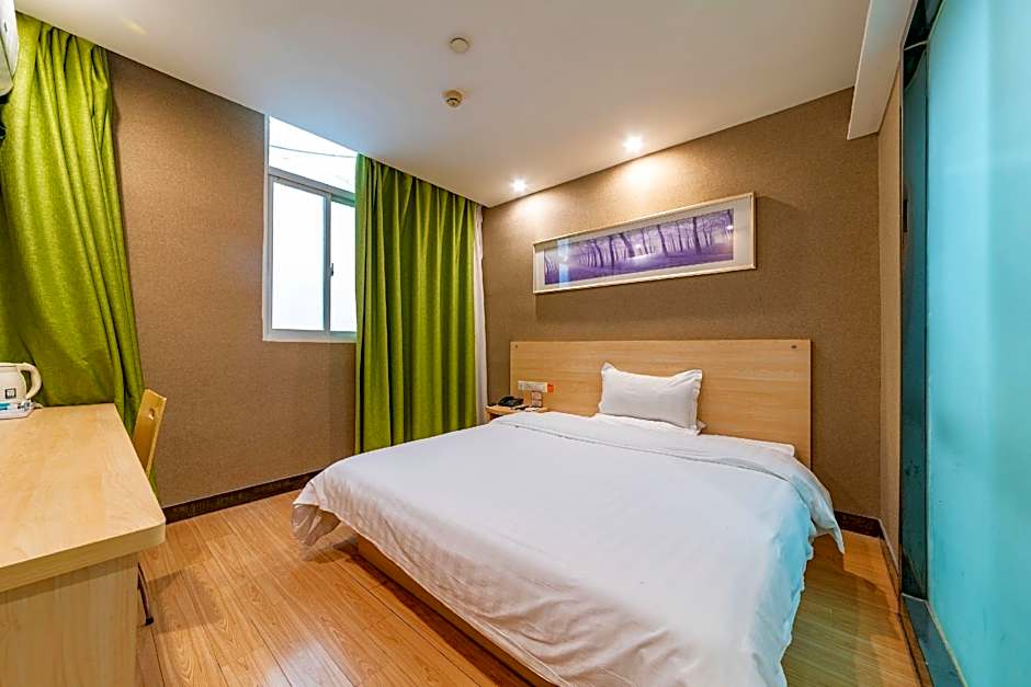 7 Days Inn Dongtai Honglan Road RT-Mart