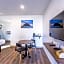 Coastal Breeze Inn