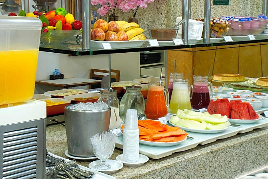 Hotel Bandeirantes