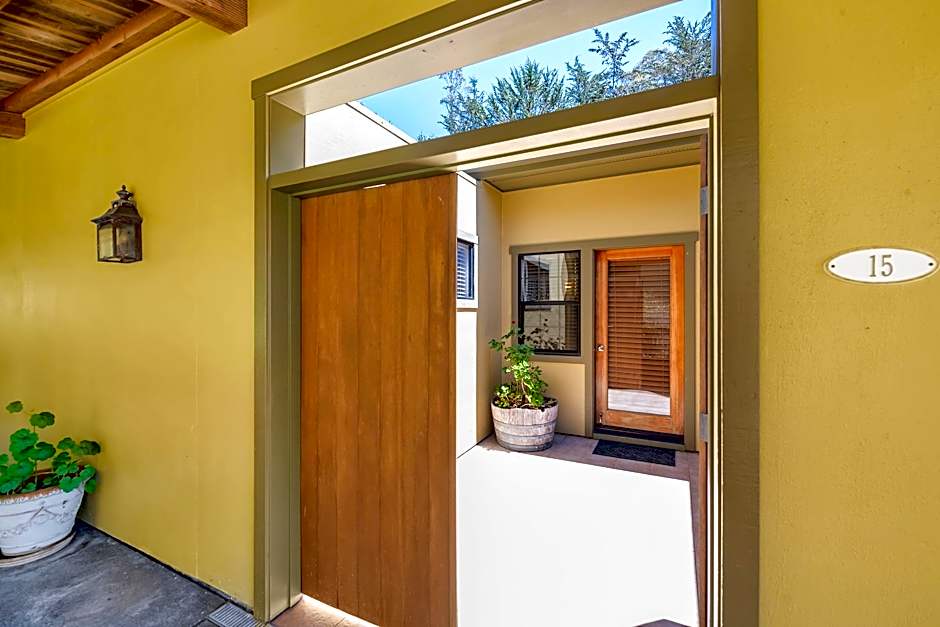 Sonoma Coast Villa and Spa