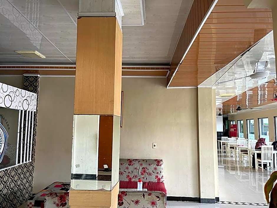 Capital O 93285 Residence Hotel Syariah