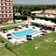Santiago León