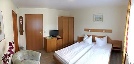 Small Double Room 2