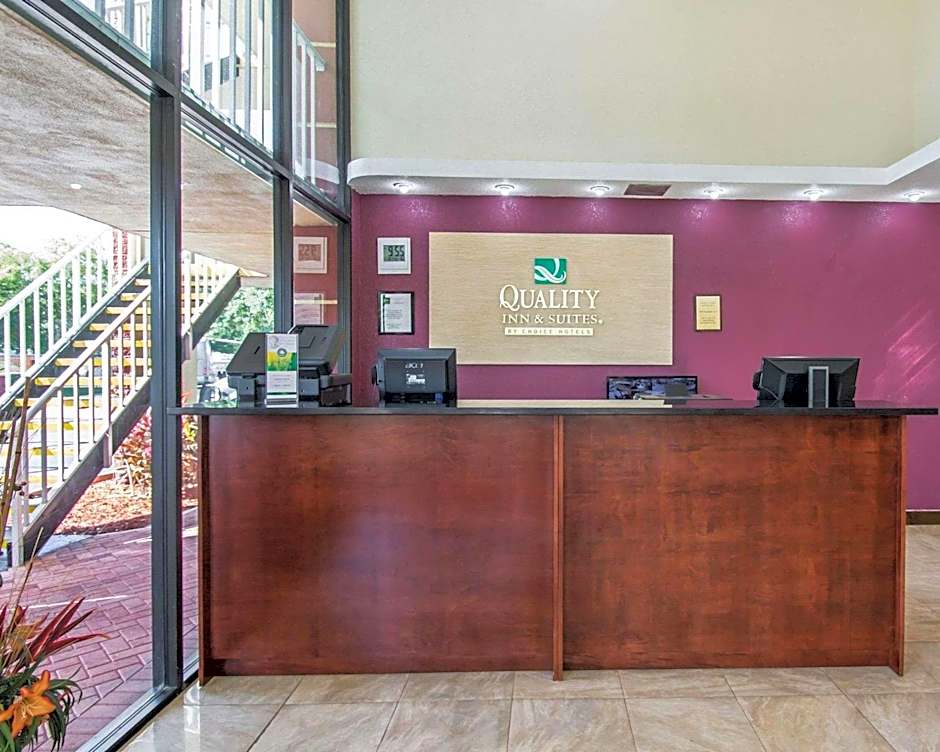 Quality Inn & Suites At Tropicana Field
