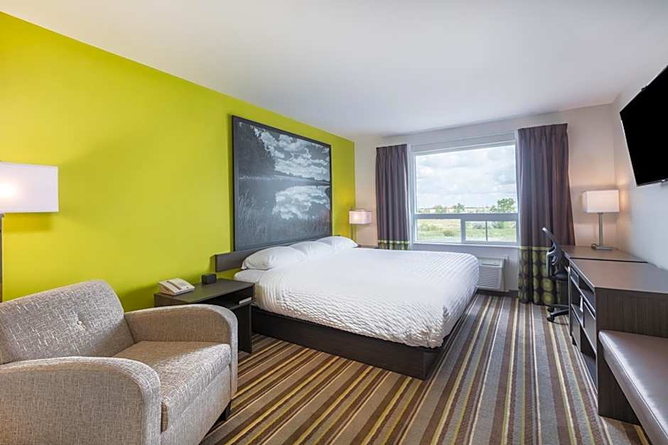 Super 8 by Wyndham Winnipeg East MB
