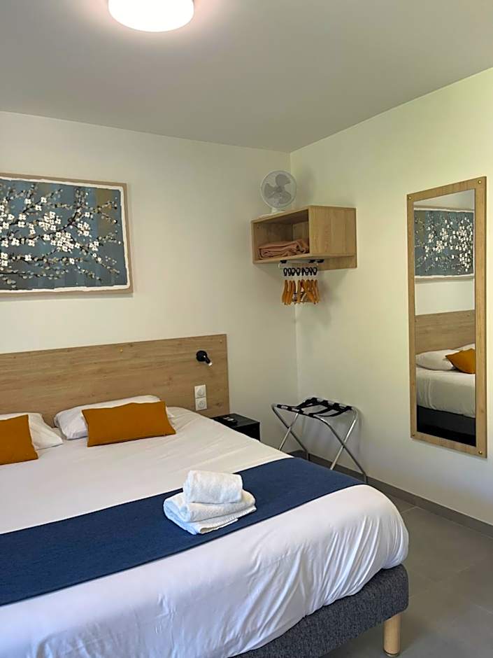 Cit'Hotel Les Eleis