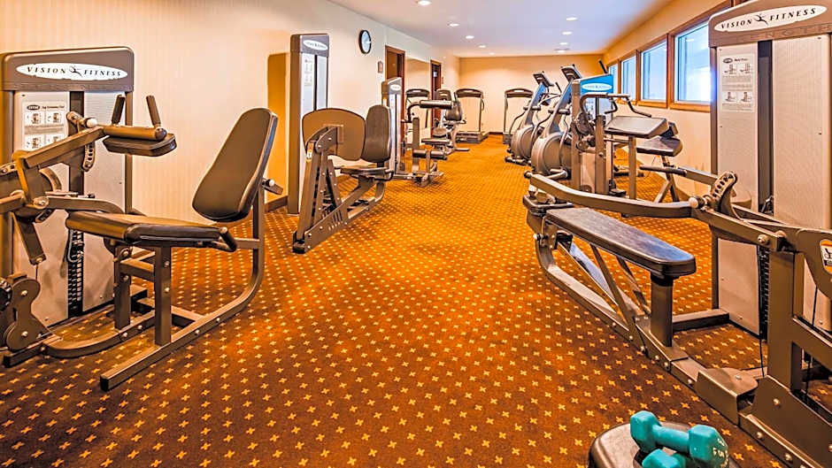 Best Western Plus Ticonderoga Inn & Suites