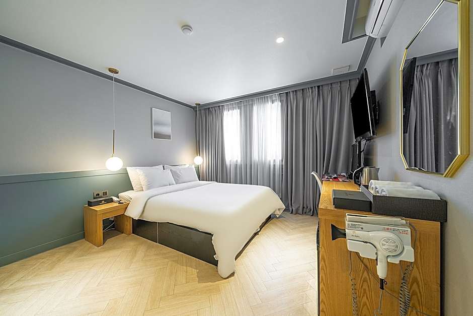 Brown Dot Cheongju City Hall Branch