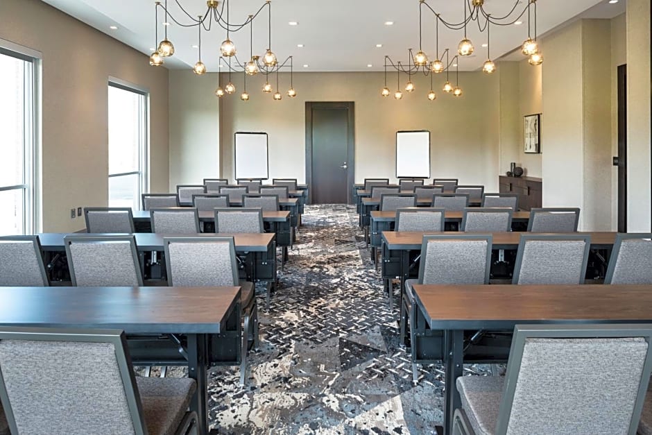 Holiday Inn Boston Logan Airport - Chelsea By IHG