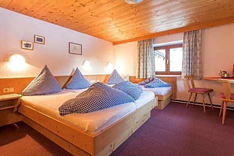 Double Room with Private External Bathroom