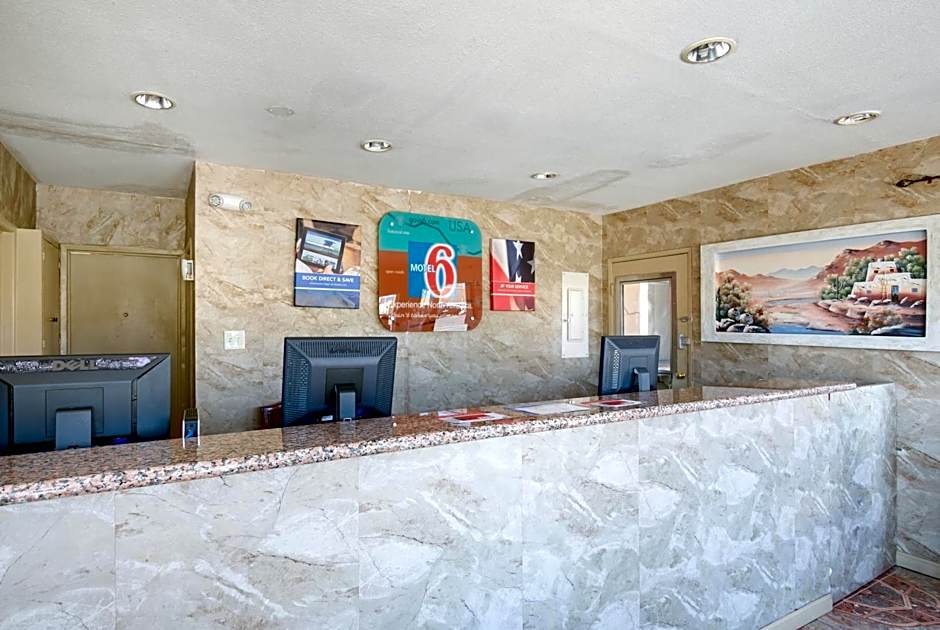 Motel 6-Santa Fe, NM - Downtown