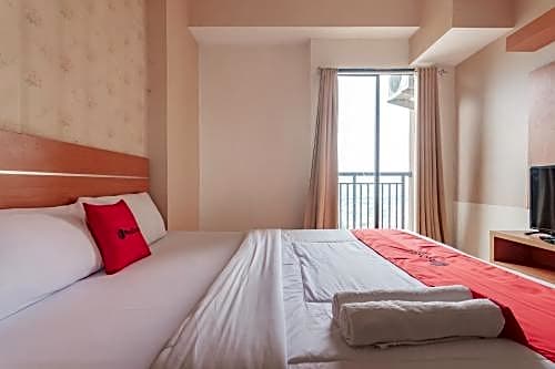 RedLiving Apartemen Tamansari Panoramic - Narel