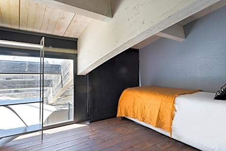 Two-Bedroom Apartment with Terrace