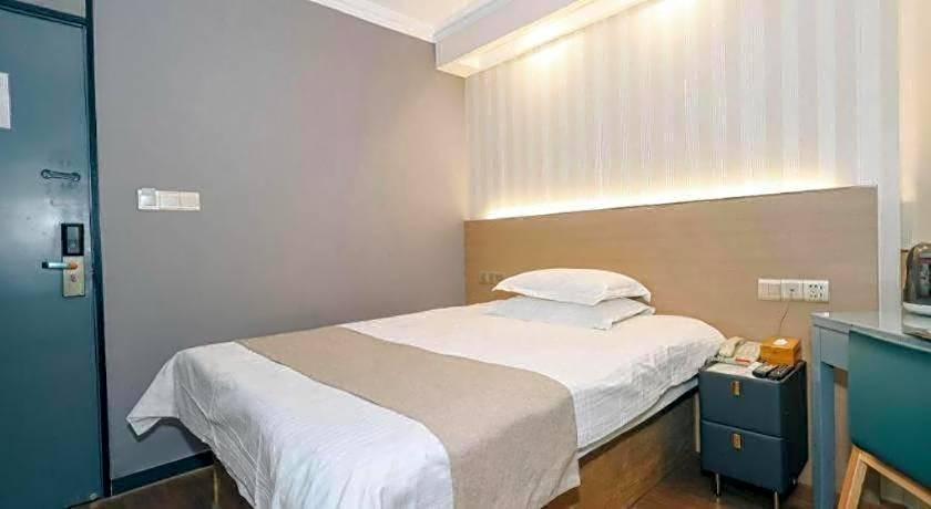 GreenTree Inn Zhenjiang Center Street No.1 Peoples Hospital Express Hotel