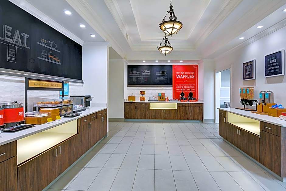 Hampton Inn & Suites Birmingham-Hoover-Galleria