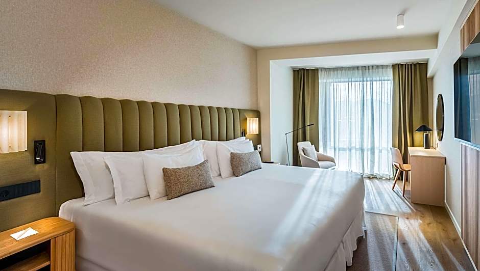 Photo 1 of 6 of Suite