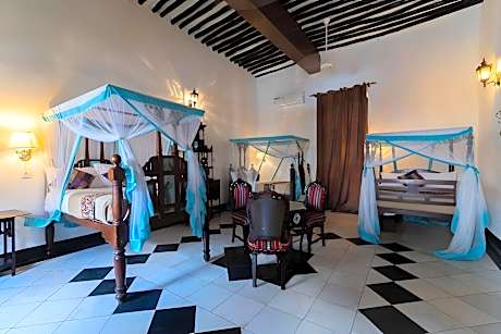 City View Triple Room