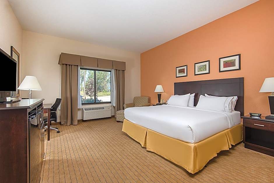 Holiday Inn Express and Suites Lafayette East By IHG