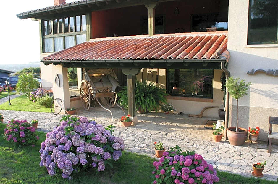 Paraje del Asturcon - Adults only