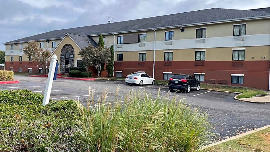 Sonesta Simply Suites Memphis