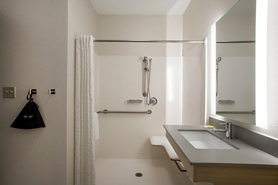 Candlewood Suites Apex Raleigh Area