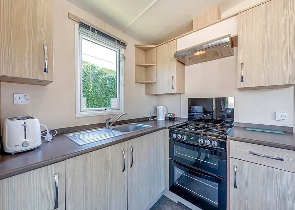 Riverside Caravan Park