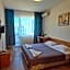Ahilea Hotel - Free Pool Access