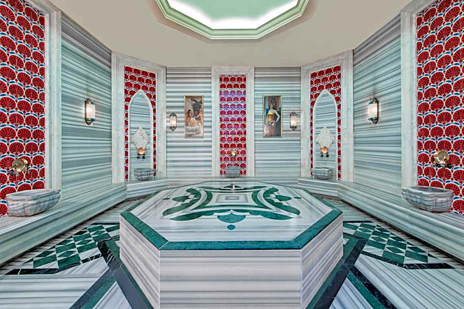 Elite World Van Hotel