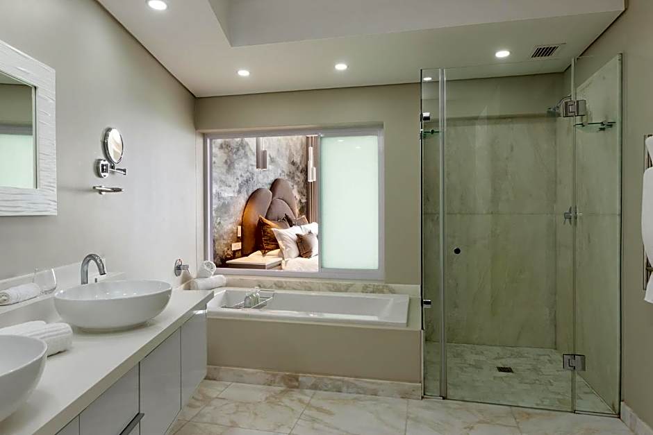 Views Boutique Hotel & Spa