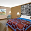 Super 8 by Wyndham Seville