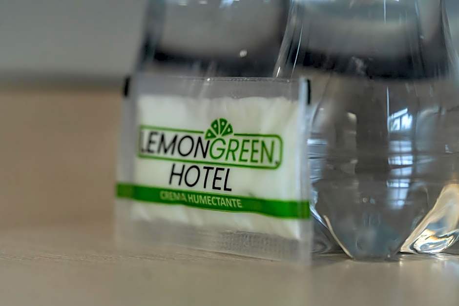 HOTEL LEMON GREEN -Zona Expo Frente al Centro de Convenciones