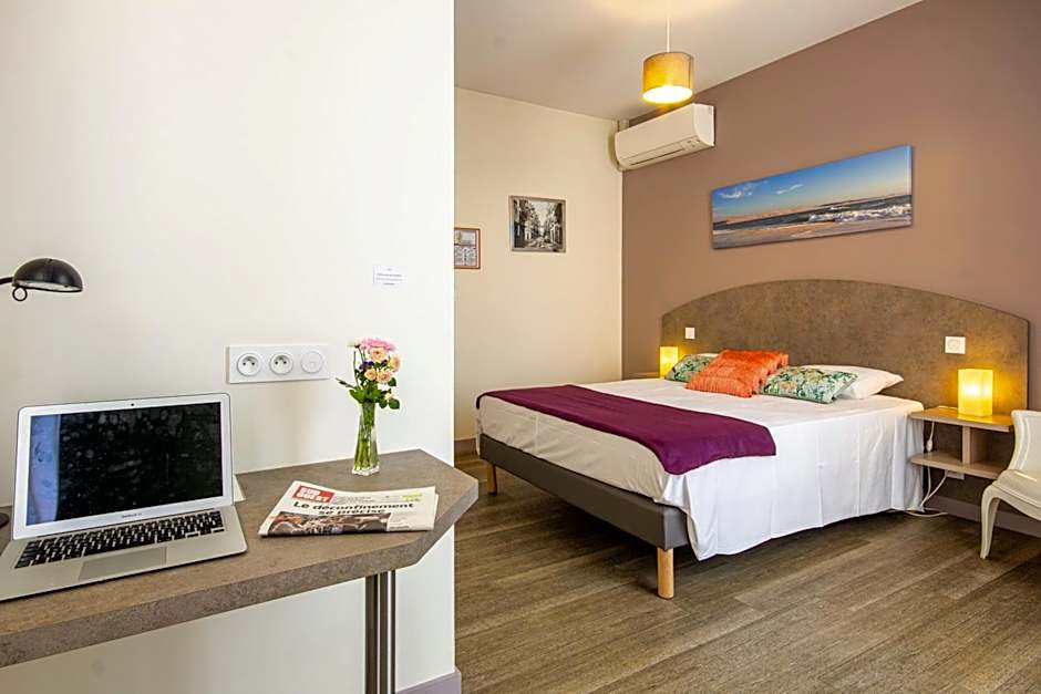 CIT'HOTEL Le Commerce