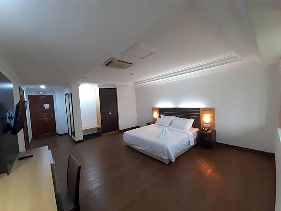 SARA HOTEL