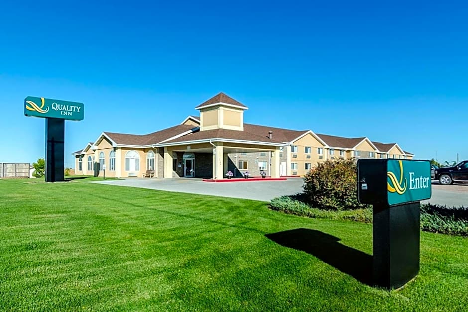 Photo 1 of 43 of Quality Inn Alliance