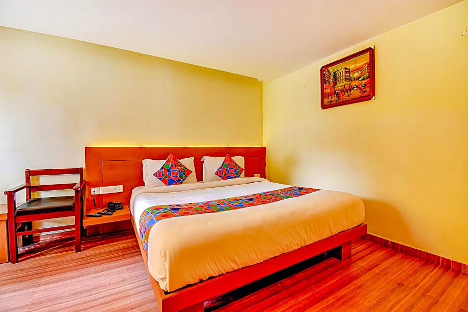 FabHotel Abirami Grand Inn - Nr. Bryant Park