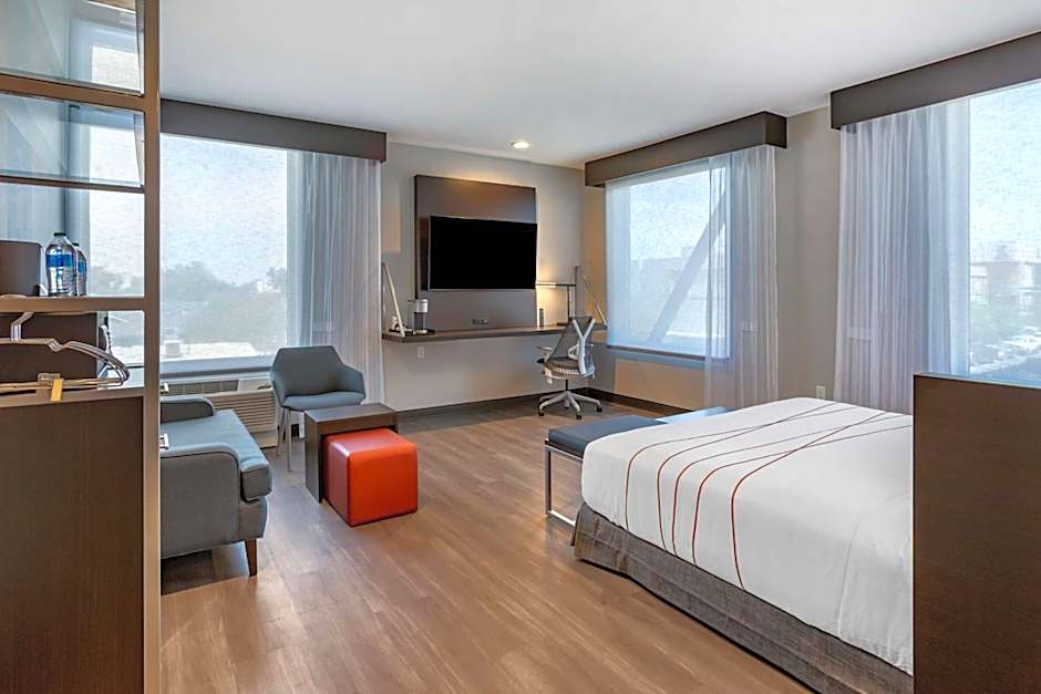 Vib Hotel by Best Western Phoenix-Tempe