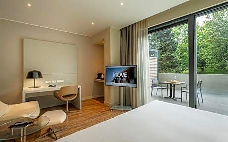 Junior King Suite with Terrace