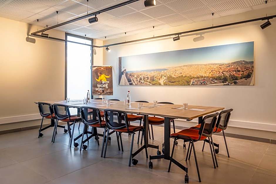 Ibis Marseille Marignane Technopole