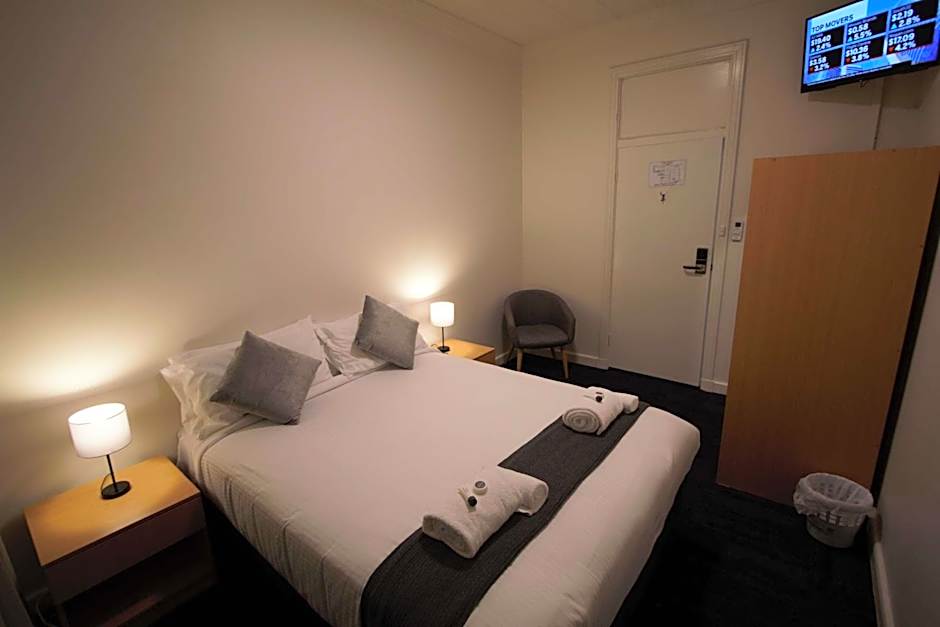 Sydney Junction Hotel