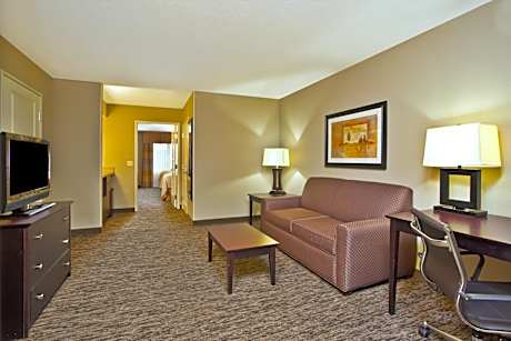 Suite with Two Queen Beds