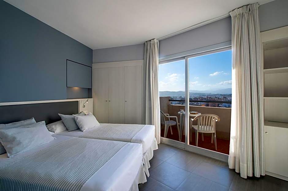 Hotel El Puerto by Pierre Vacances