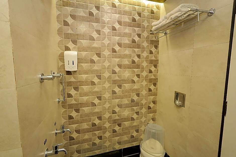 Hotel Sovereign, Daman