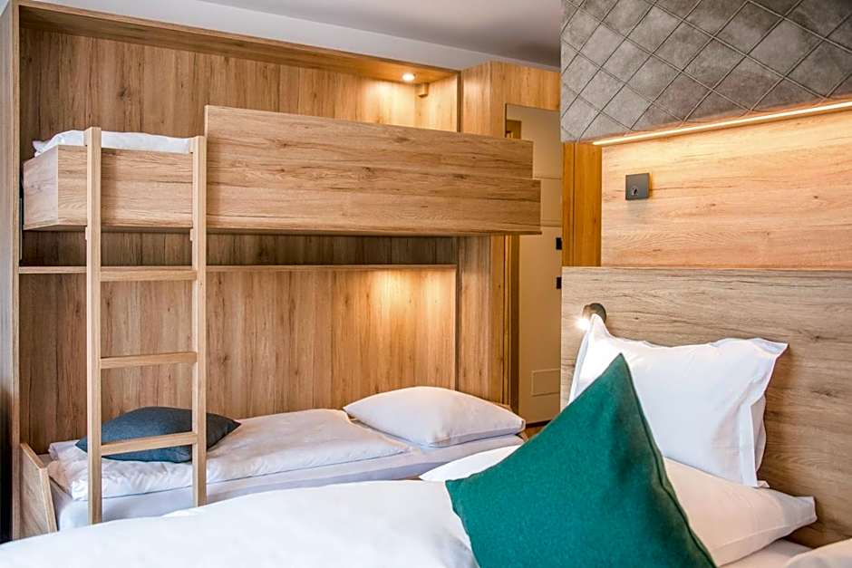 Vitaurina Royal Hotel