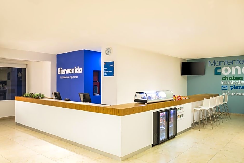 Sleep Inn Leon Antares